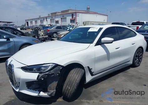 2022 BMW 430I Gran Coupe z USA, uszkodzony, nr VIN WBA63AV03NFM76468